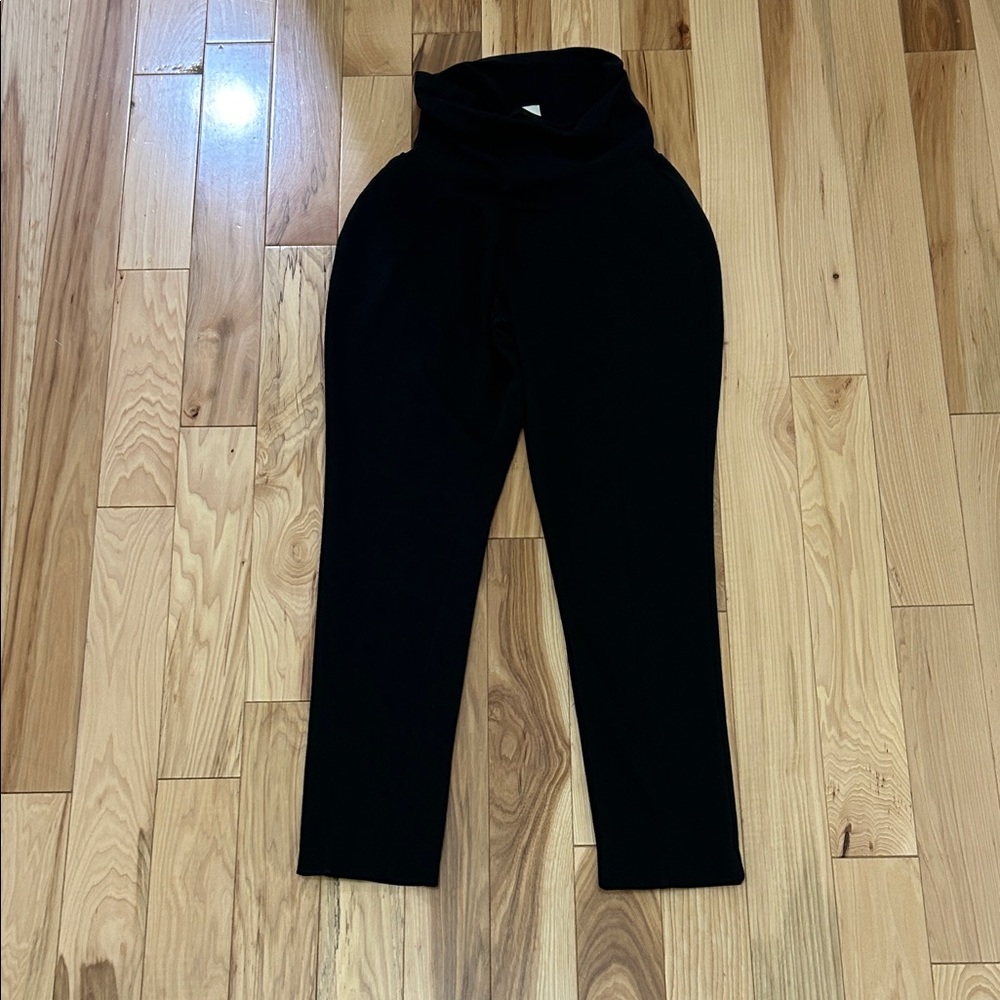 Motherhood Maternity Black Ankle Pants